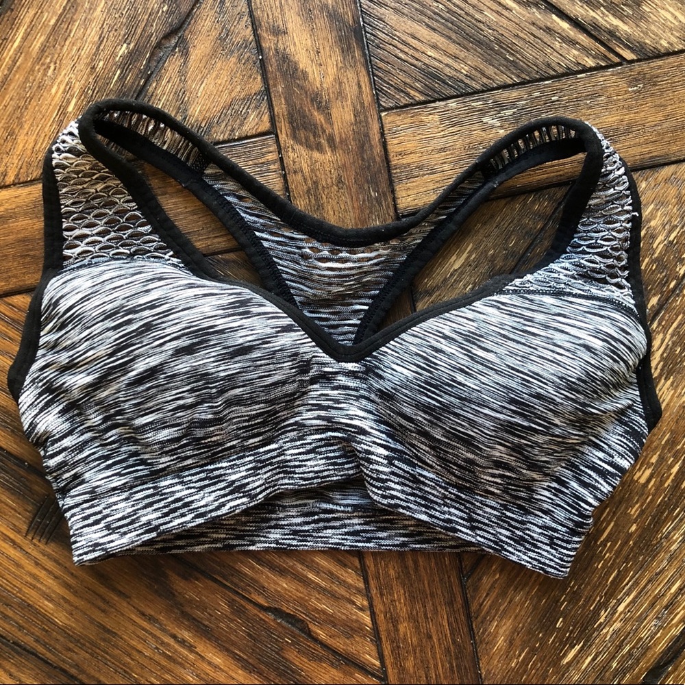 VS Pink Sports Bra